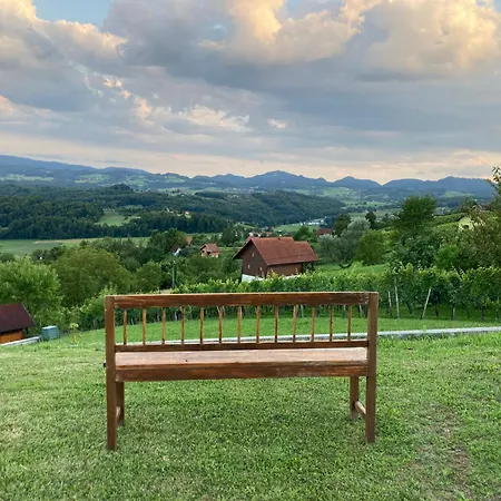 Morning Coffee W A View :) Apartment Podčetrtek